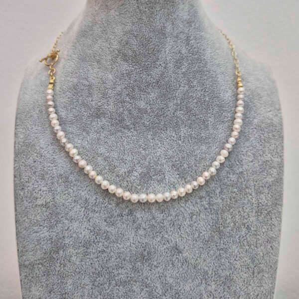 Perlas y cadena de plata chapada en oro - Imagen 2