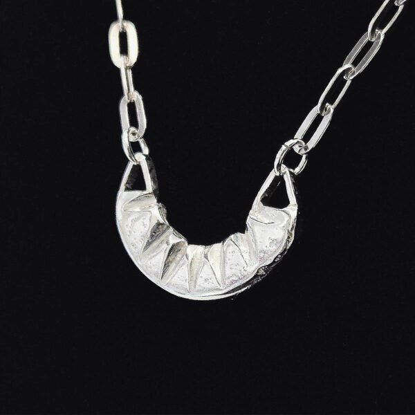 Collar Kailu