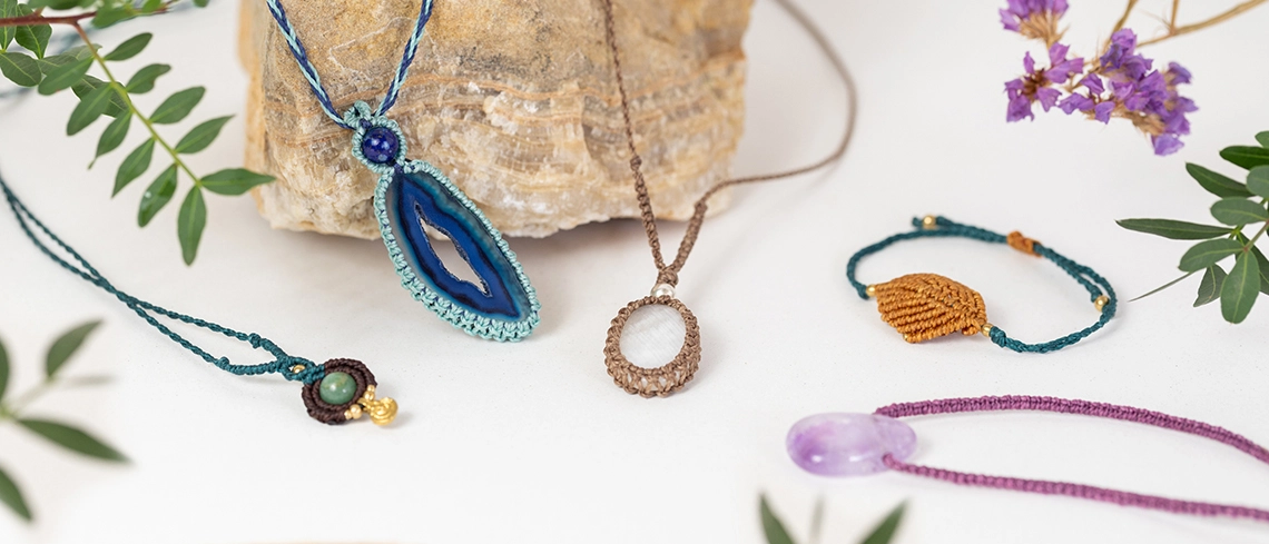 Joyería y bisutería de macramé